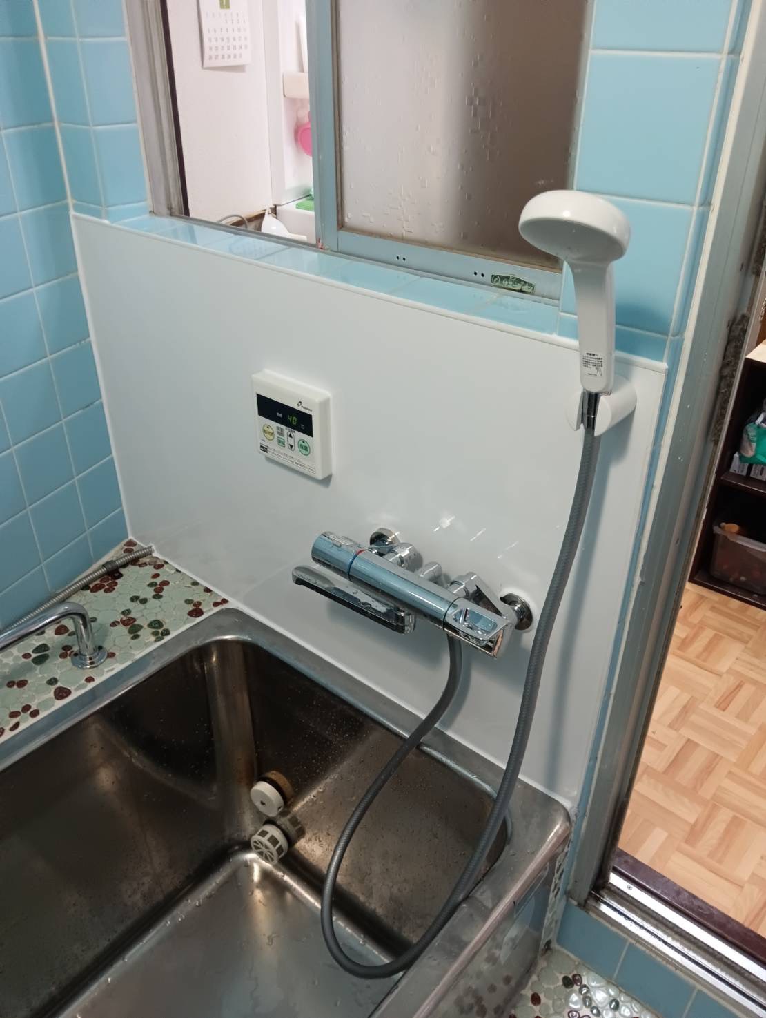 浴室のシャワー水栓を新しく交換 施工後